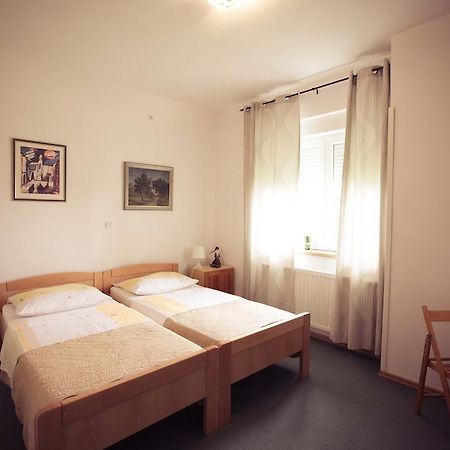 Rooms Medved Samobor Exterior photo